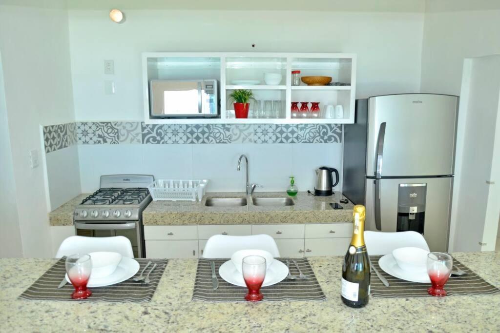 Ar Ocean View Apartments Isla Mujeres Exterior photo